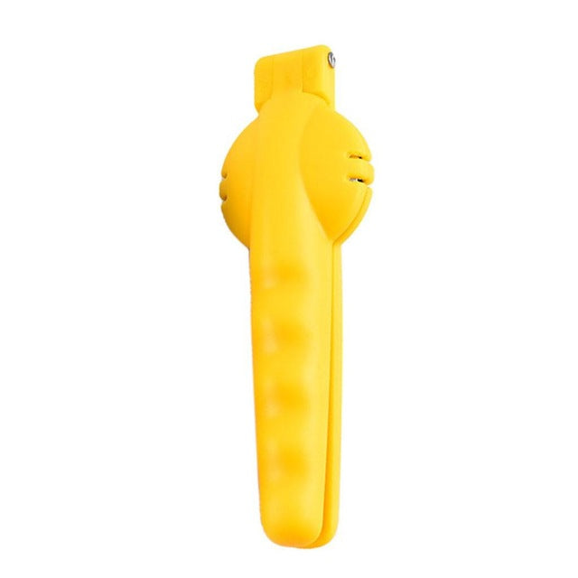 Kitchen 2-in-1 Stainless Steel Clip Nut Cracker