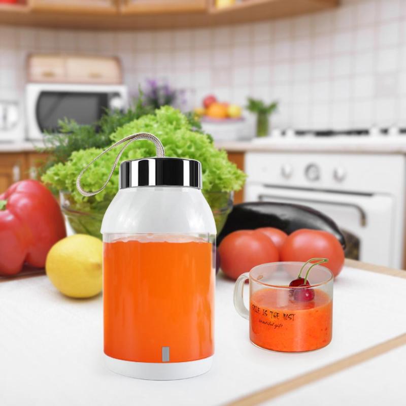 Portable Mini Fruit Juicer Machine with USB Charging 500ml