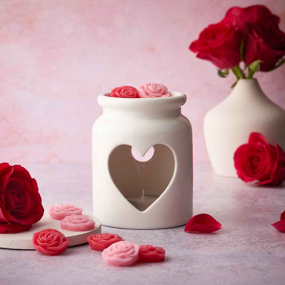 White Heart-Shaped Ceramic Burner