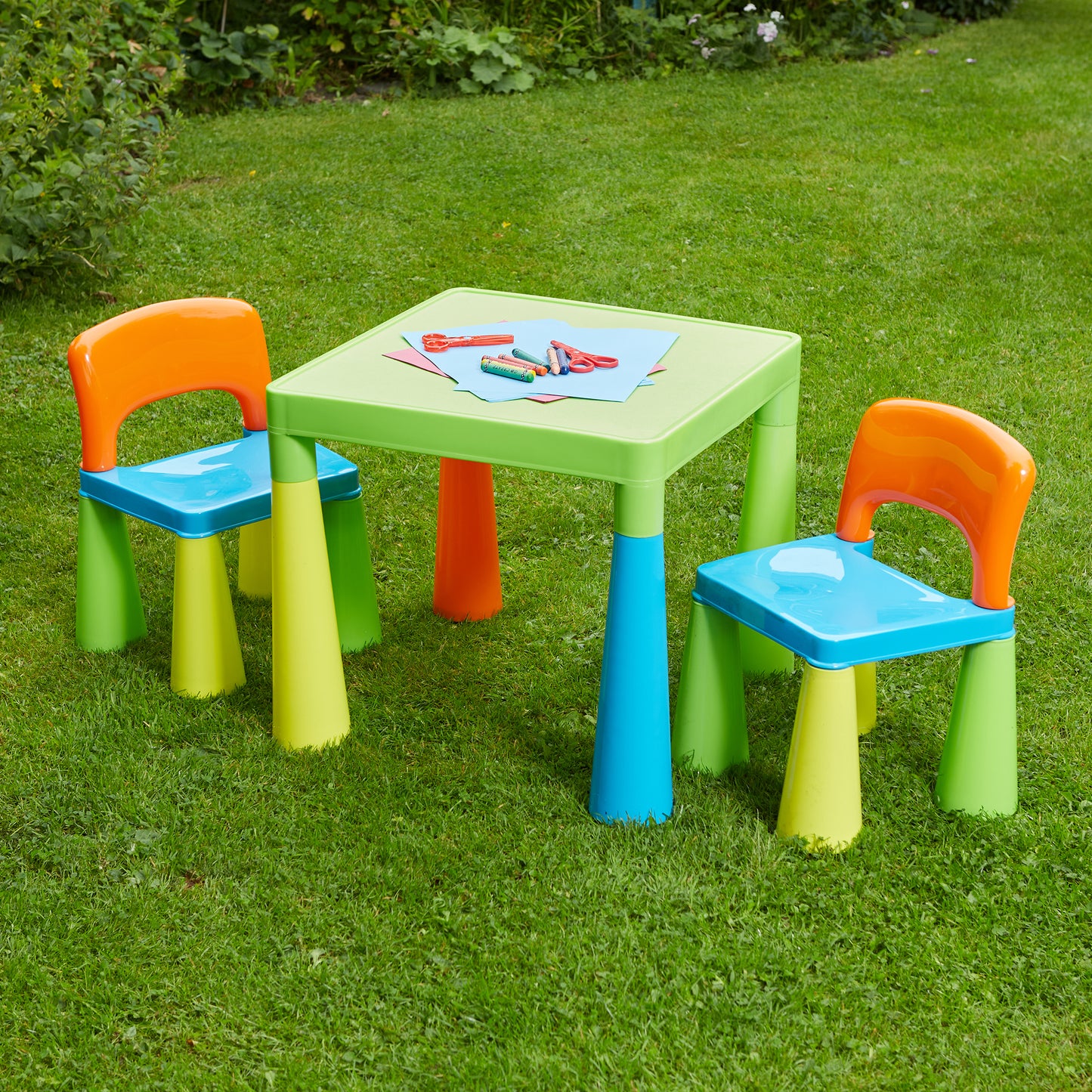 Kids Trumpet Legs Plastic Table and Chair Set